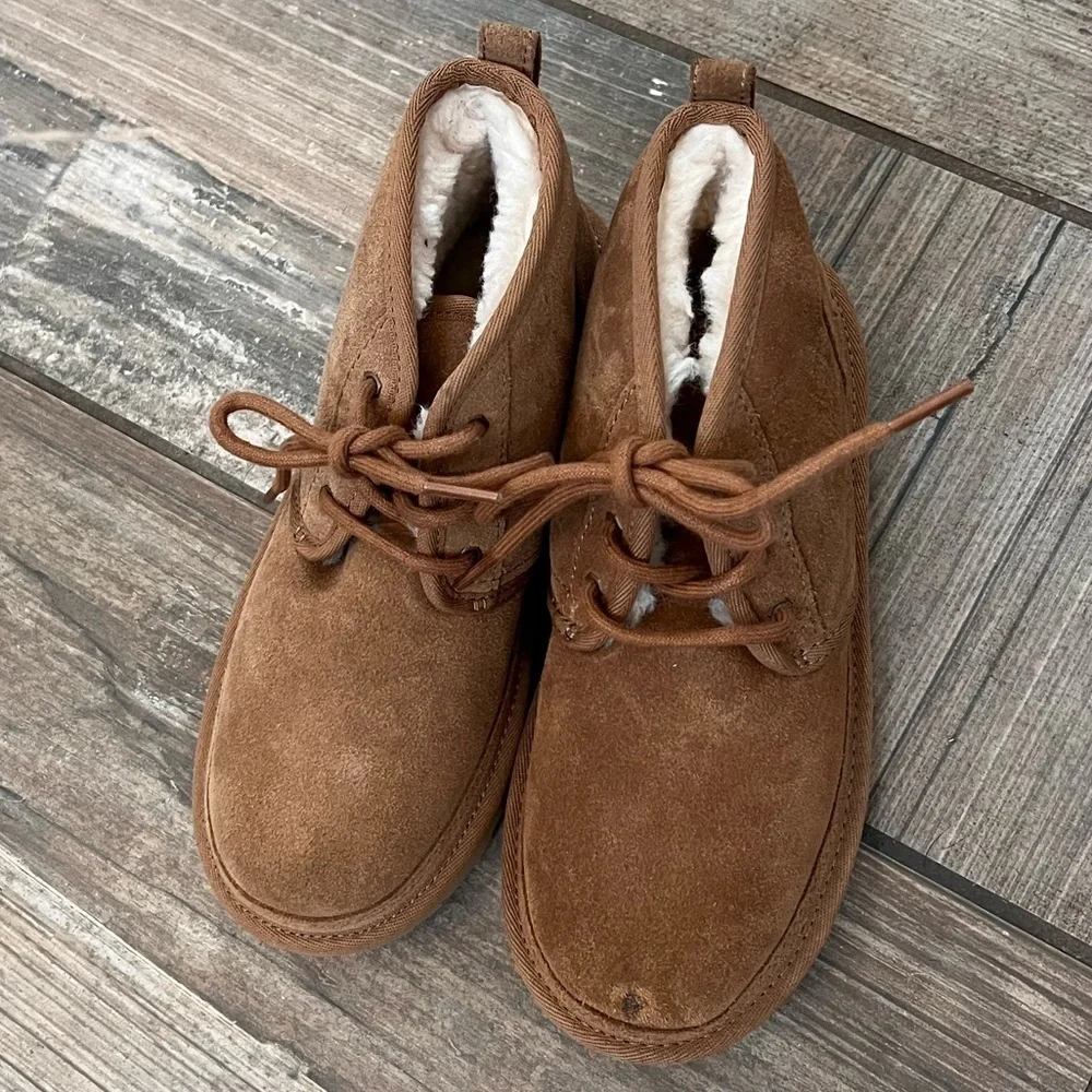 UGG KIDS' NEUMEL II BOOT in CHESTNUT size 3